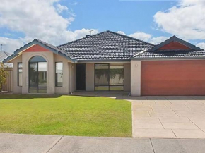 Wagon Holiday Home, Broadwater